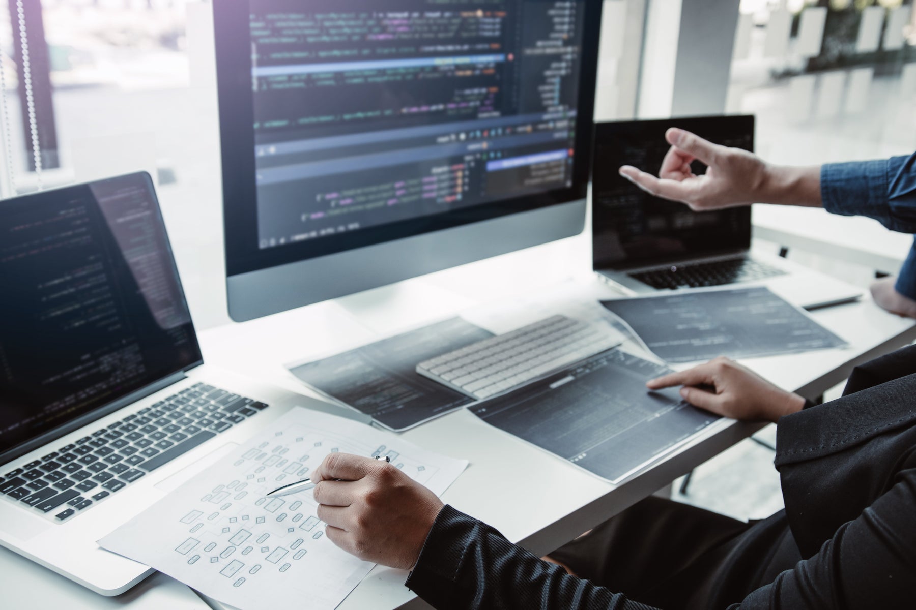 Web Design for Jewelers: Building a Site That Sells Luxury