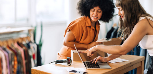 Let’s Talk E-Commerce: Instant Messaging And Your Sales Team
